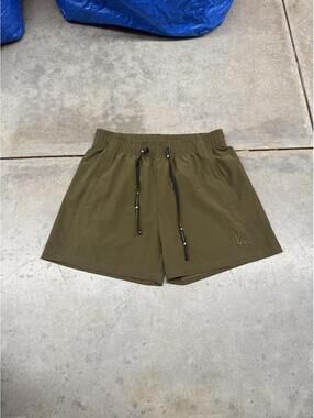 youngla olive green lightweight gym running shorts size large